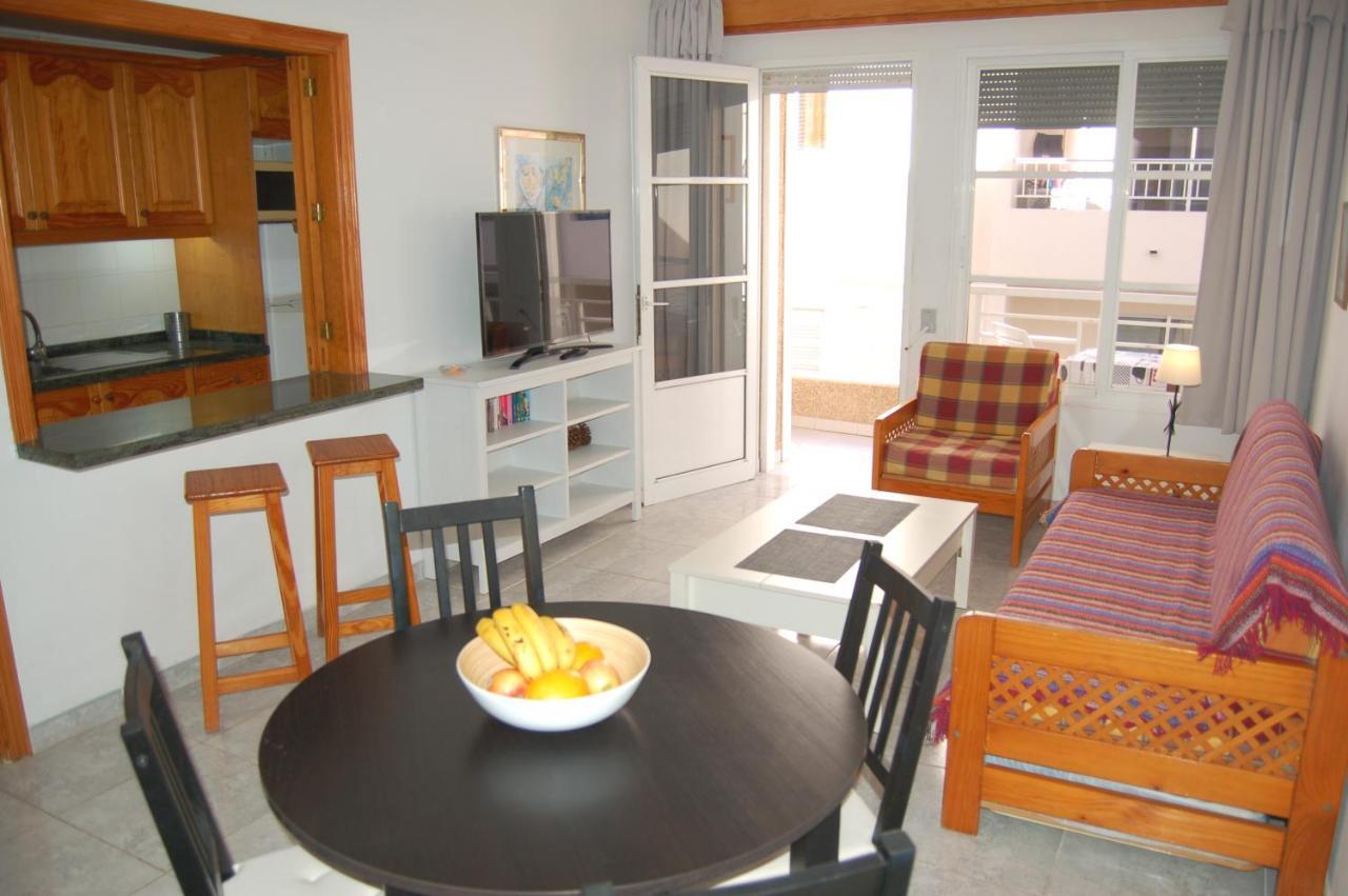 Apartamentos Los Laureles 엘메다노 외부 사진