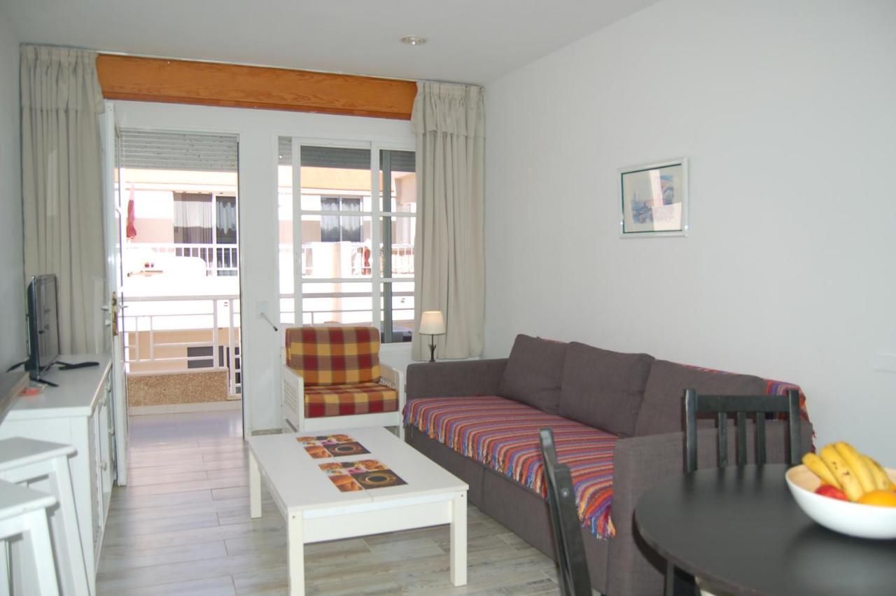 Apartamentos Los Laureles 엘메다노 외부 사진