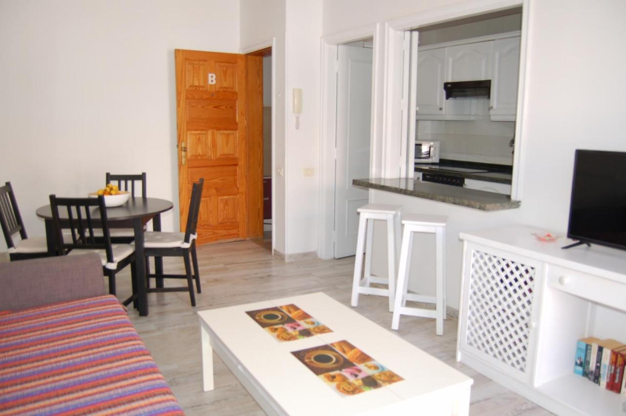 Apartamentos Los Laureles 엘메다노 외부 사진