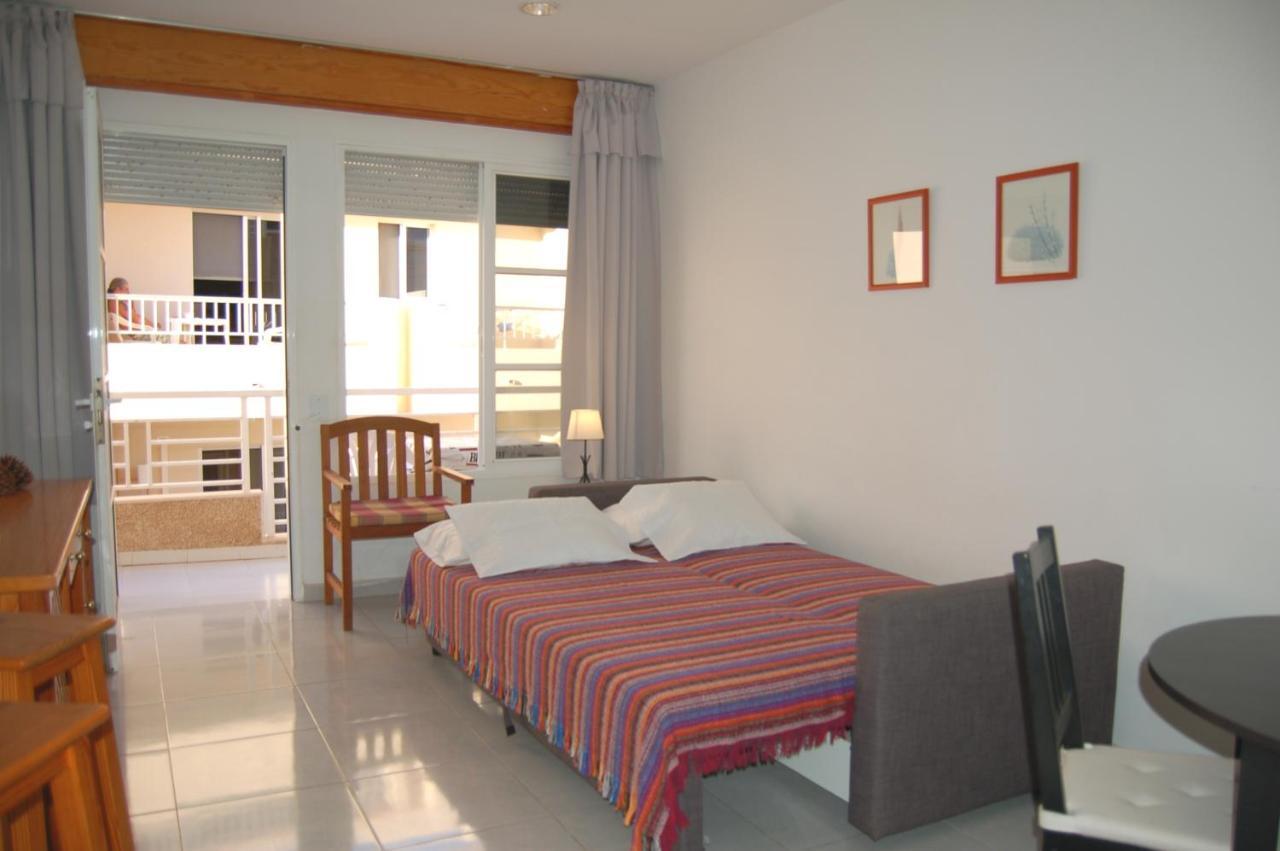 Apartamentos Los Laureles 엘메다노 외부 사진