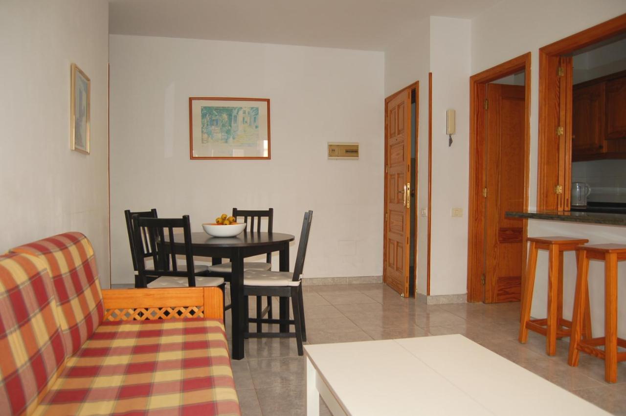 Apartamentos Los Laureles 엘메다노 외부 사진