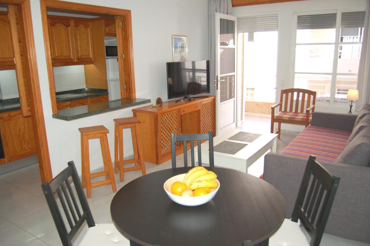 Apartamentos Los Laureles 엘메다노 외부 사진